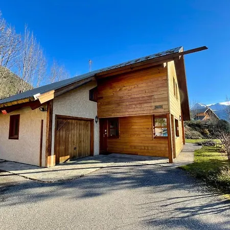 With Spacious Garden In Briancon * Vroville